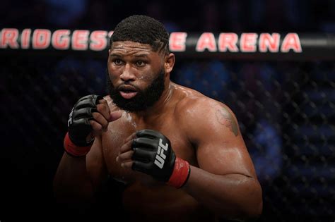 Curtis Blaydes .